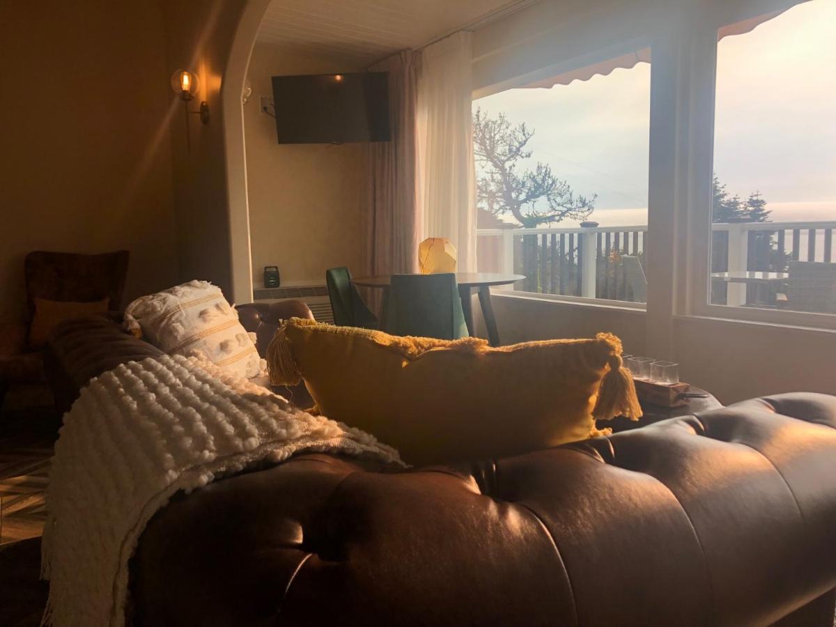 Seafoam Inn 3*